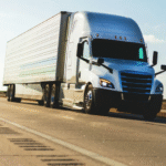 Straight Truck vs Tractor Trailer: Understanding the Differences in the ...