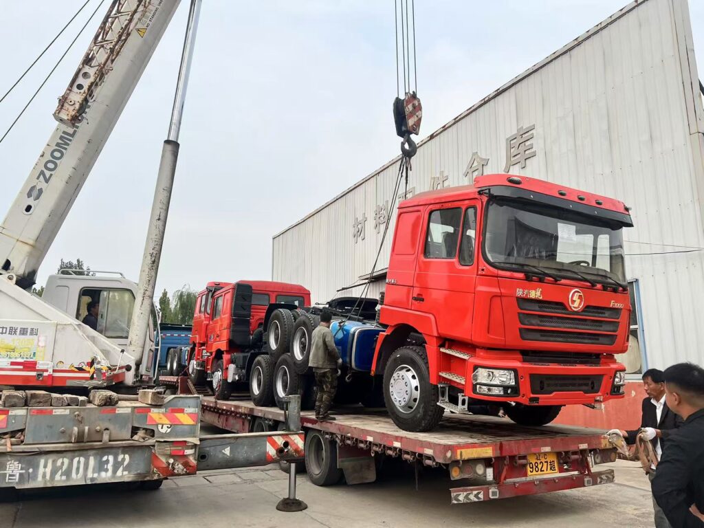 Delong F3000 430HP 6×4 Tractor
