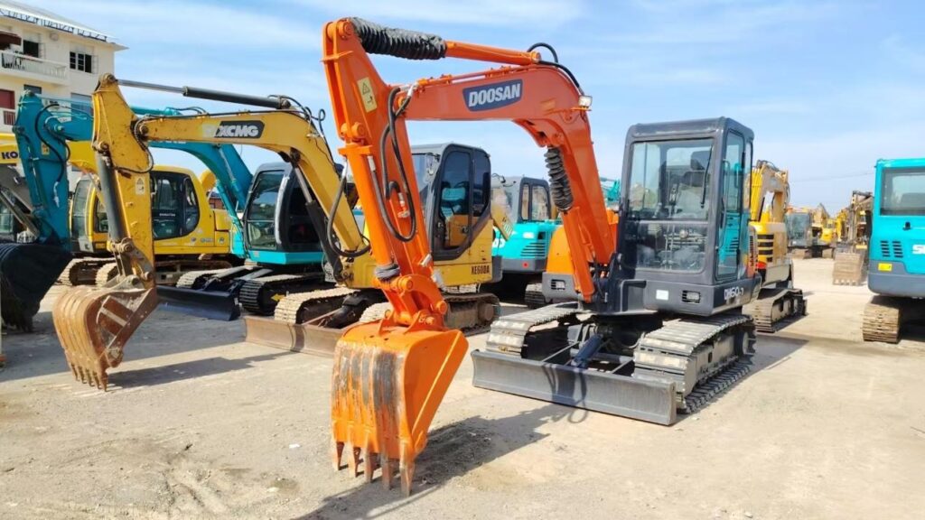 Doosan DH60-7 Remanufactured Excavator